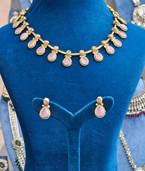 Antique Necklace Set