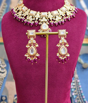 Antique Necklace Set