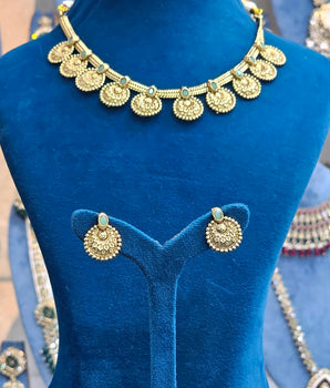 Antique Necklace Set