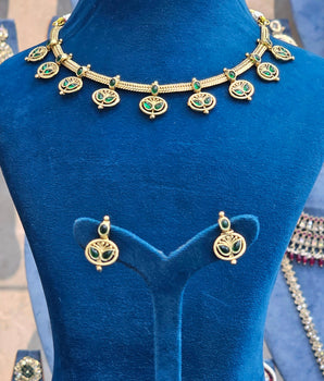 Antique Necklace Set
