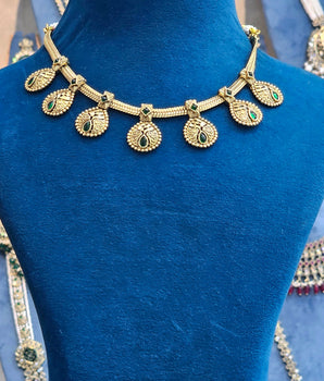 Antique Necklace Set