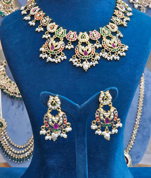 Jadaau Necklace Set