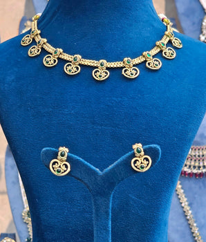 Antique Necklace Set