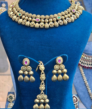 Antique Necklace Set