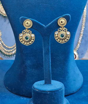 Antique Necklace Set