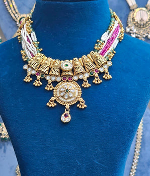Antique Necklace Set