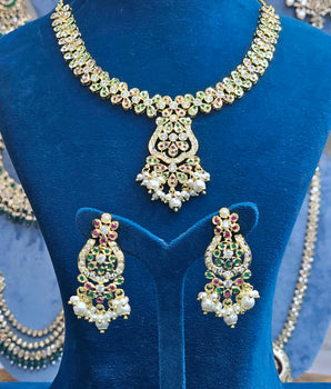 Jadaau Necklace Set