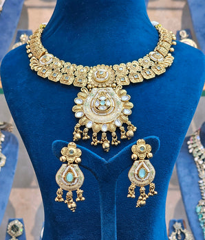 Antique Necklace Set