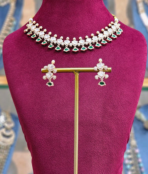 Antique Necklace Set