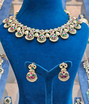 Antique Necklace Set