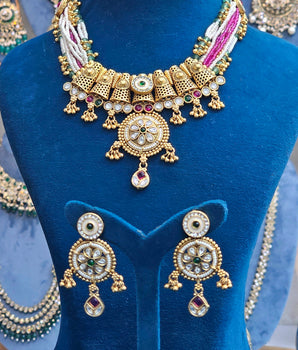 Antique Necklace Set