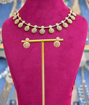 Antique Necklace Set