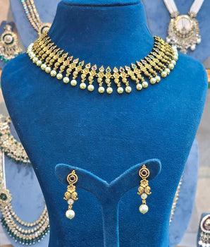 Antique Necklace Set
