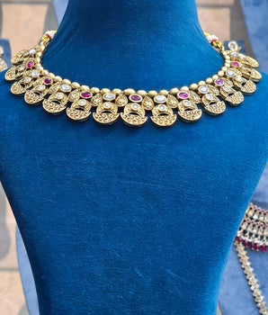 Antique Necklace Set