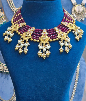 Antique Necklace Set